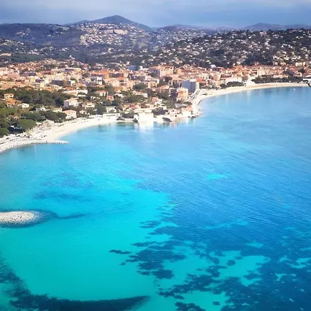 Les Virgiles Ste-maxime, Appt Climatise Pour 4 Pers Avec Vue Sur La Piscine, Parking *